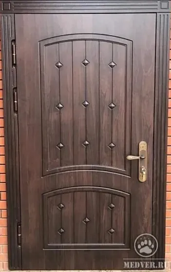 Причины промерзания входной двери